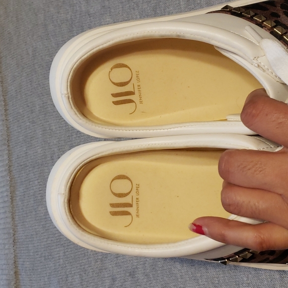 Jlo shoes size 7.5 used once - Picture 3 of 8